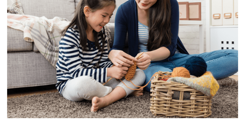 How to Teach Someone to Knit - KnitPal